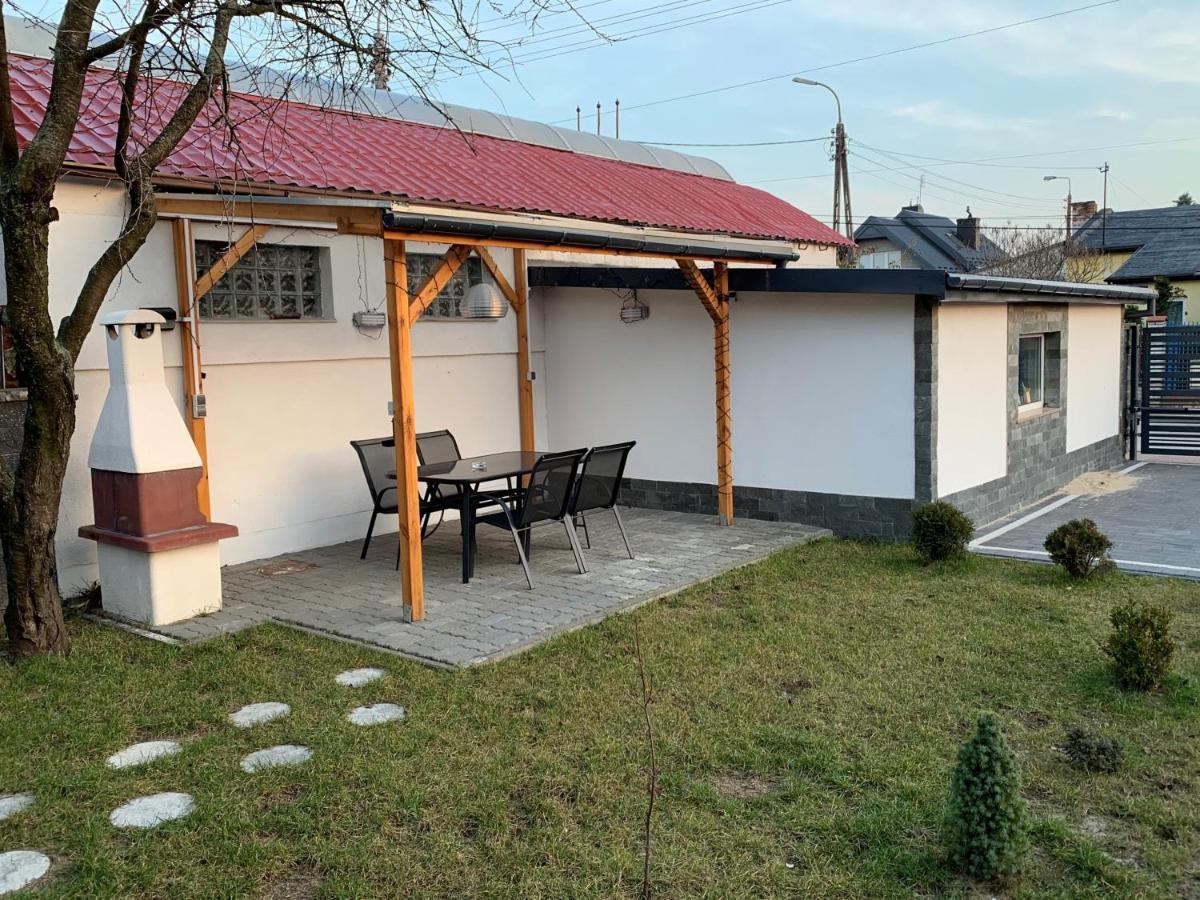 רשין Domek Pod Warszawa Z Sauna מראה חיצוני תמונה